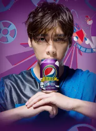 近视的明星都有哪些(有哪些明星是近视的) 明星 第7张 近视的明星都有哪些(有哪些明星是近视的) 明星 第7张