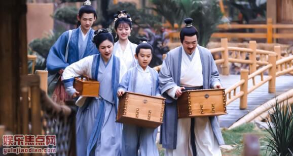 卿卿日常少主都是谁生的