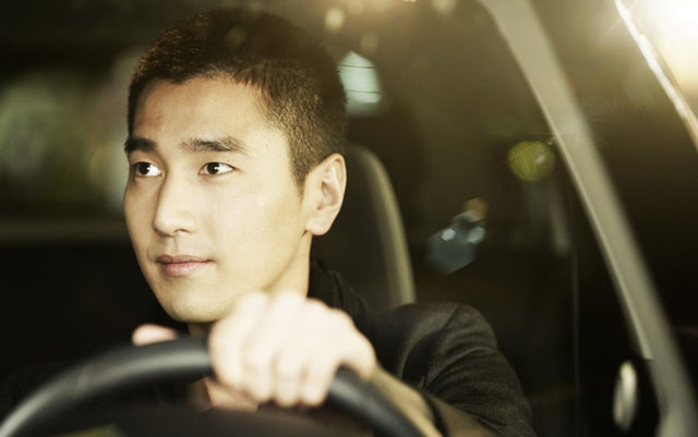 盘点娱乐圈单眼皮的男明星(男明星 单眼皮)