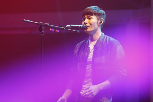 盘点娱乐圈单眼皮的男明星(男明星 单眼皮)