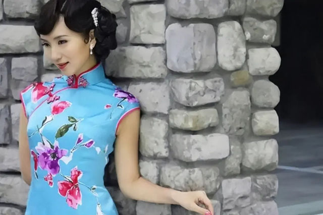 穿旗袍最美的女明星有哪些(穿旗袍最美的十大女星)