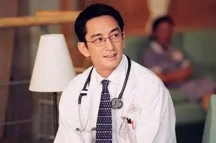 金巧巧潜规则照片(轻松上位金巧巧当三铁证)