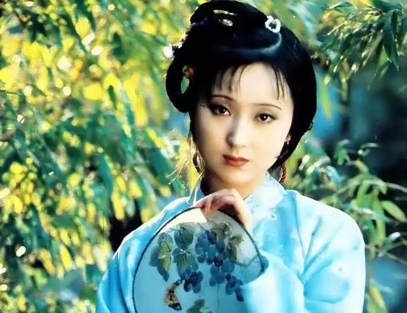 少女时代还剩哪五个人(少女时代只剩5个人了)