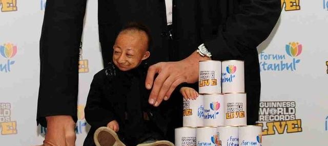 罗伯特潘兴瓦德罗(人们不会相信的奇怪人真的存在)