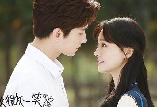 杨洋为什么不喜欢郑爽(杨洋在节目和活动中都已给了答案)