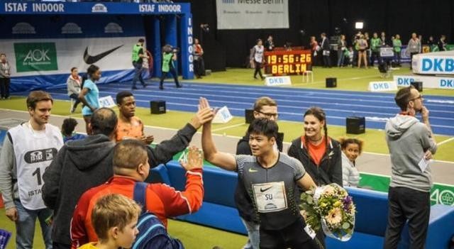 苏炳添6秒55真的吗(苏炳添婚后第一跑依然生猛)