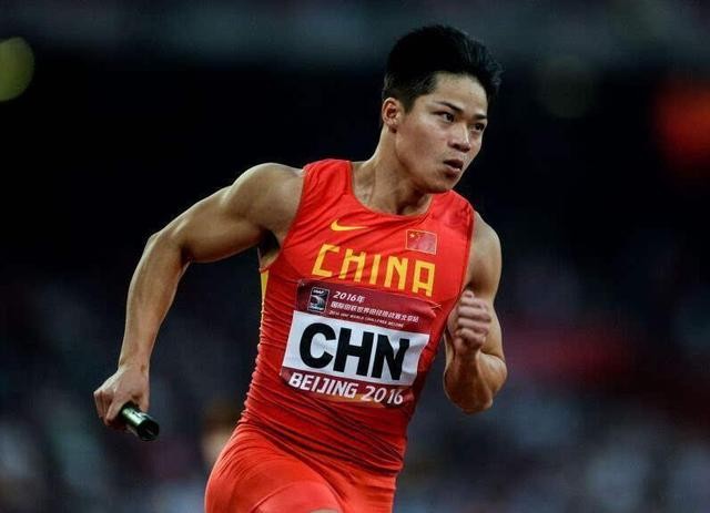 苏炳添6秒55真的吗(苏炳添婚后第一跑依然生猛)
