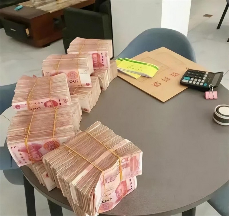 没人愿意干的暴利行业盘点(没人干的68个暴利行业)