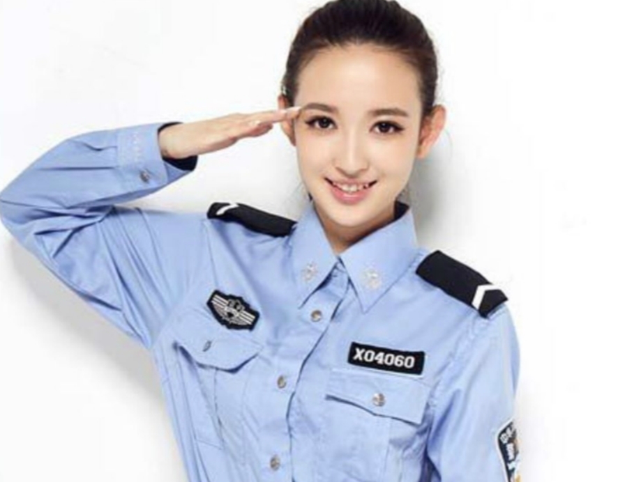 演员康宁超美艺术照组图(演员康宁个人资料) 演员康宁超美艺术照组图(演员康宁个人资料)