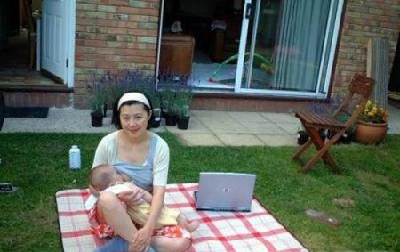 吉雪萍第一胎是脑瘫,吉雪萍第二任老公 洪翊飞,本文共(710字) 吉雪萍第一胎是脑瘫,吉雪萍第二任老公 洪翊飞,本文共(710字)