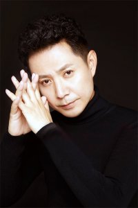 ​著名演员郭广平：演员妻子比我小11岁，聚少离多也幸福