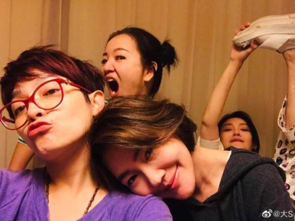 阿雅讲与大s冷战真相原因揭秘?大s小s阿雅吵架是因为什么原因?