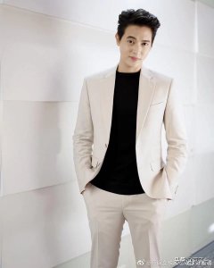 ​泰星James在三台的处境尴尬，新搭档被粉丝吐槽：不般配